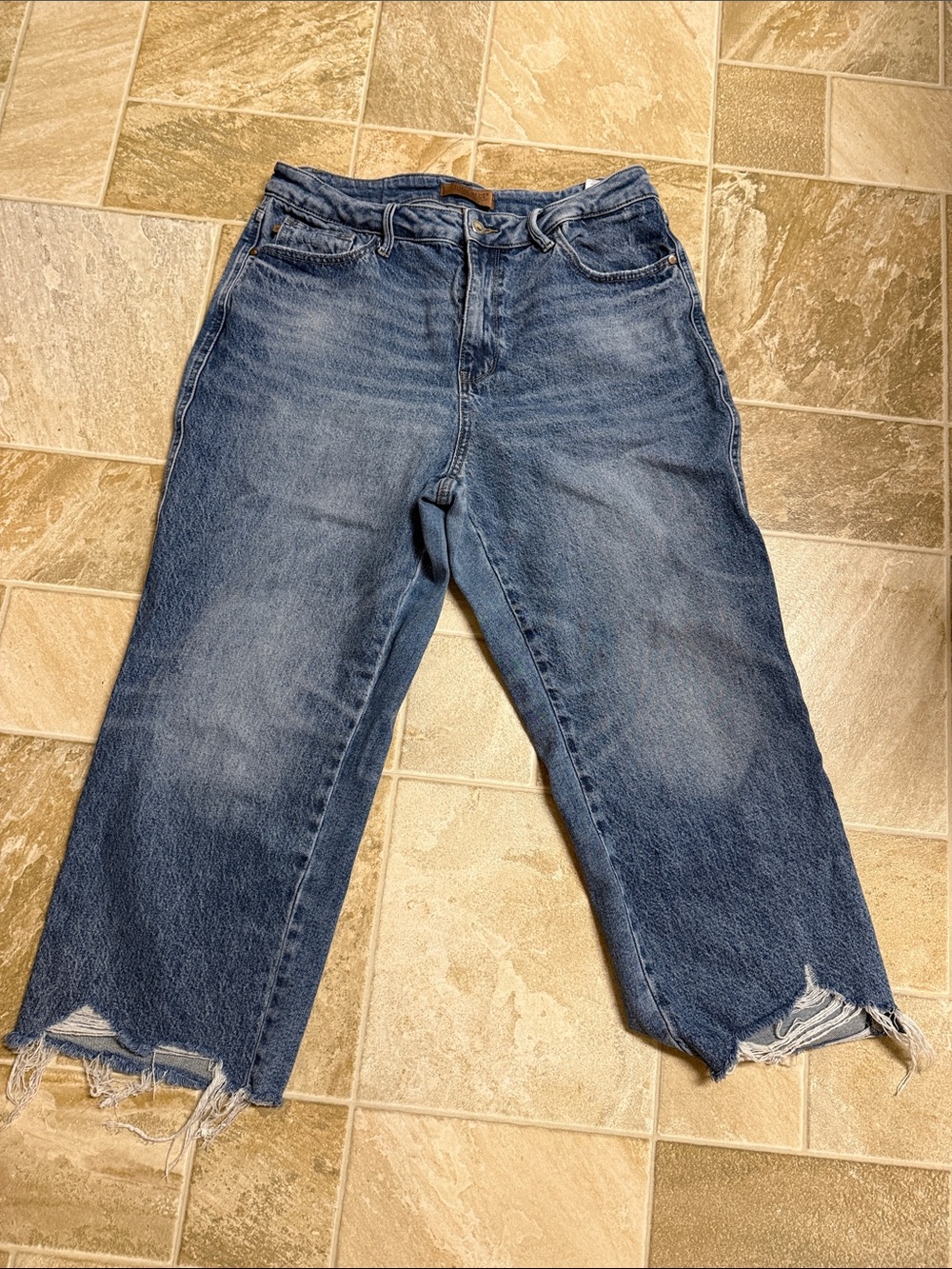 Judy Blue Medium Wash Wide Leg Raw Hem Jeans